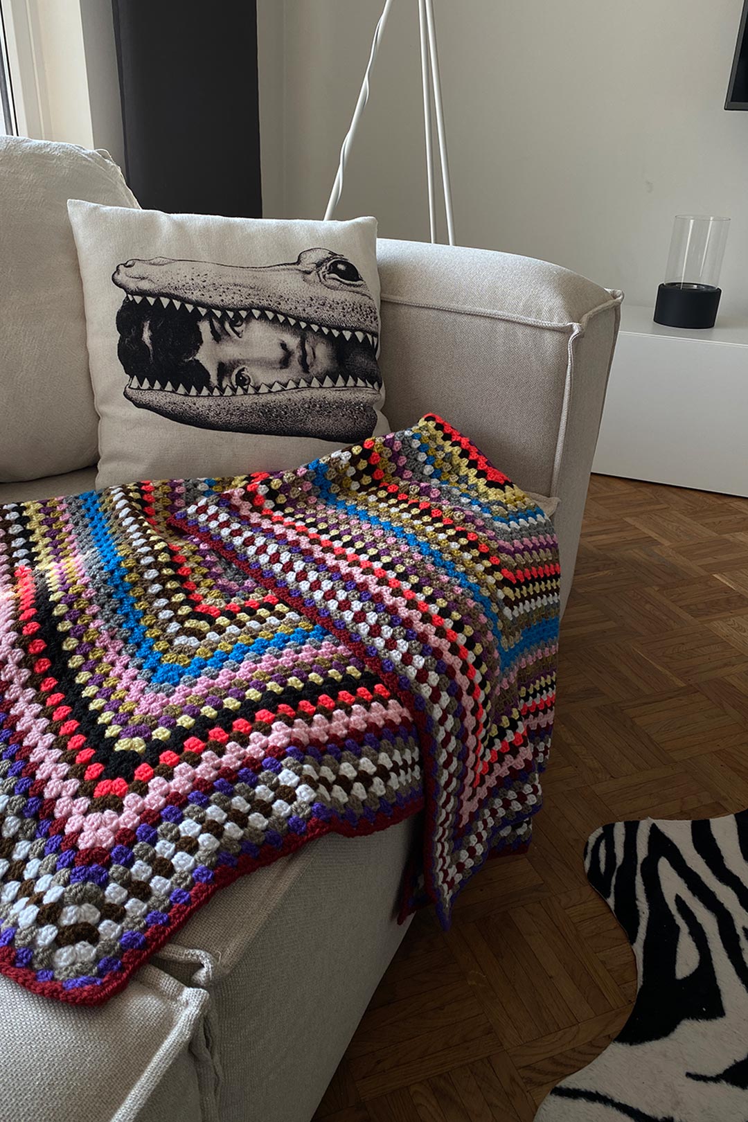 70s Häckeldecke Wolle - Vintage Handgefertigte Patchworkdecke