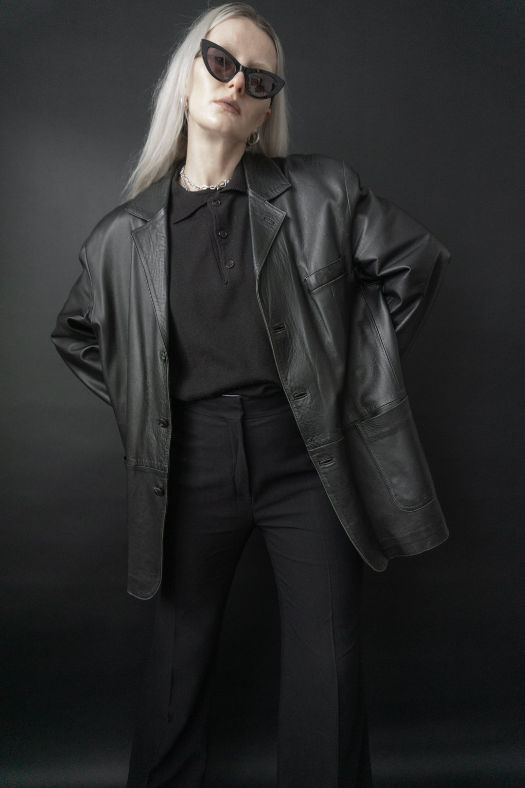 Oversize Lederblazer Schwarz - theplaincircle vintage