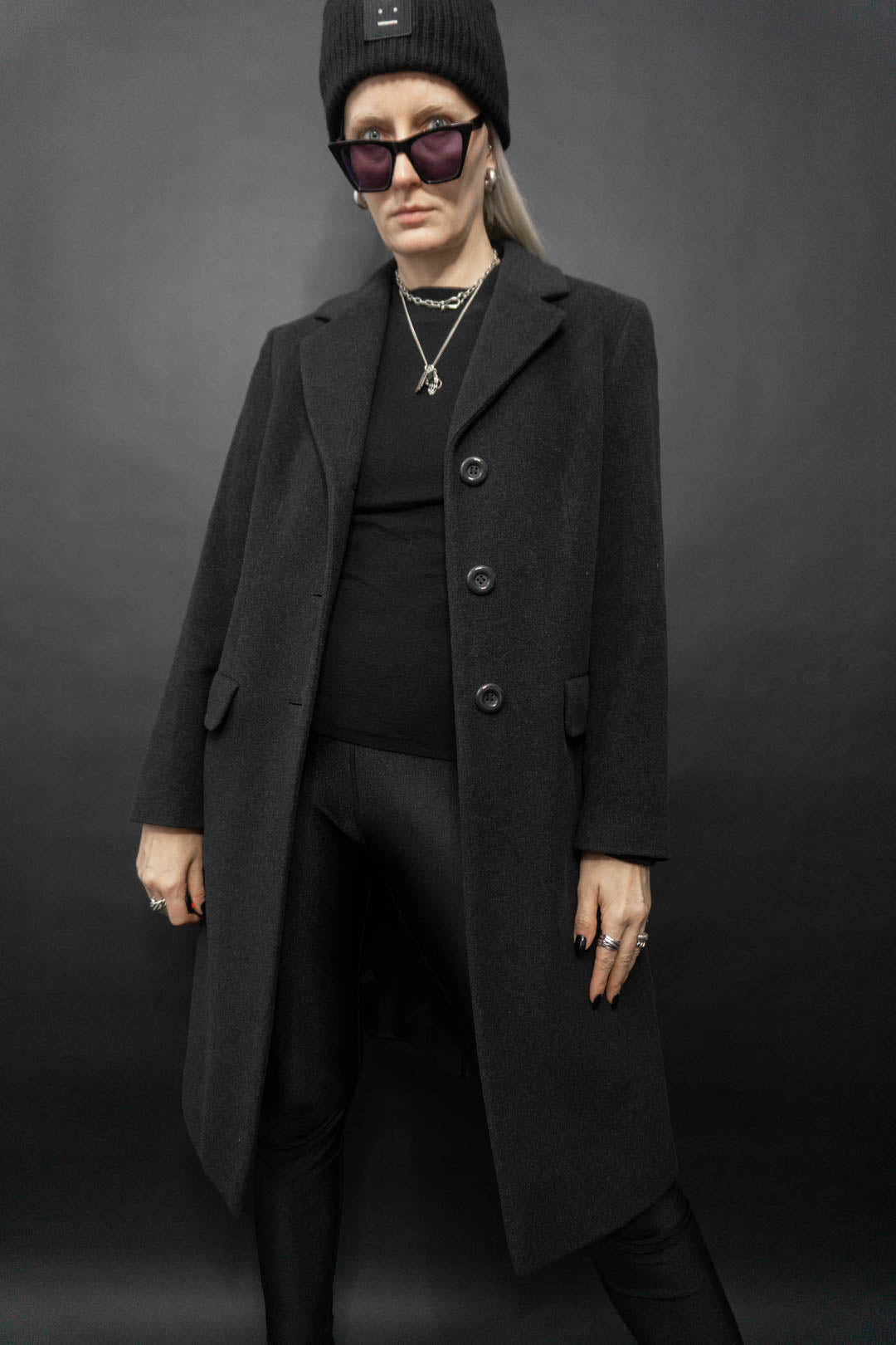 Mantel Minimal Anthrazit Wolle Kaschmir, M-L - theplaincircle vintage