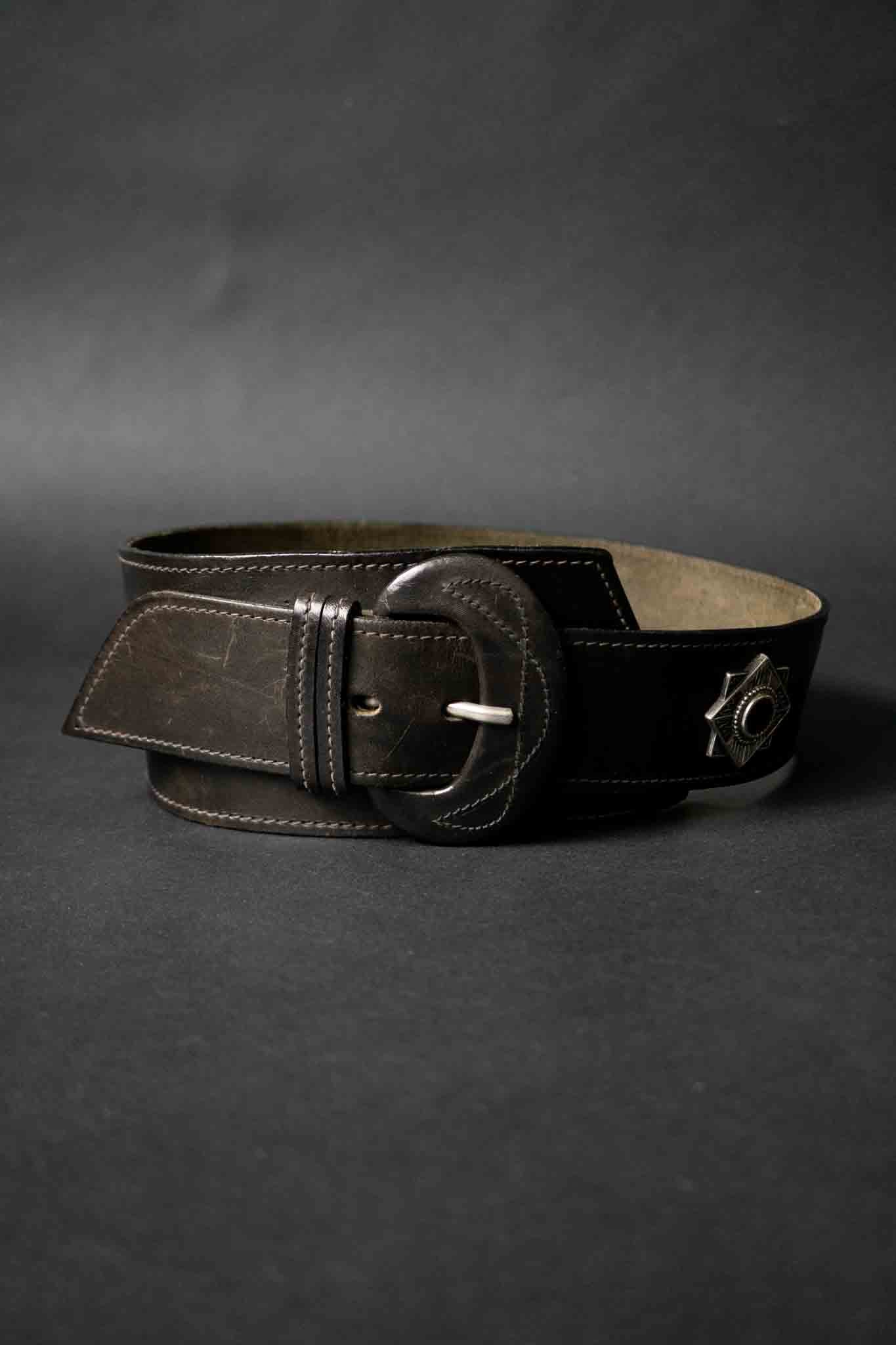 Vintage Ethno Ledergürtel schwarz-braun mit großer Schnalle und Stitching