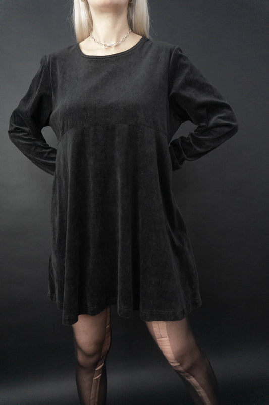80s Samtkleid Schwarz M–L theplaincircle vintage