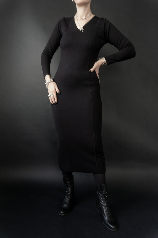 Strickkleid Schwarz, S–M theplaincircle vintage