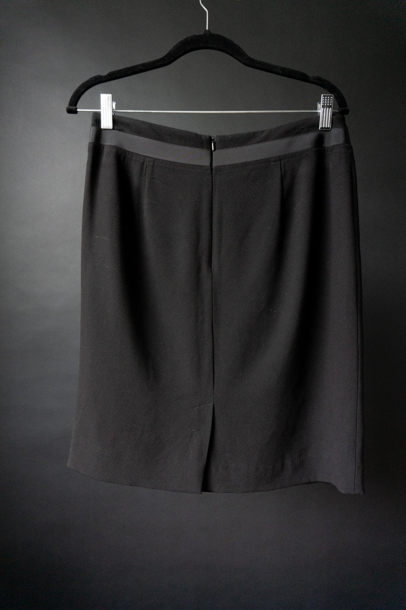 Blacky Dress Rock, M–L theplaincircle vintage