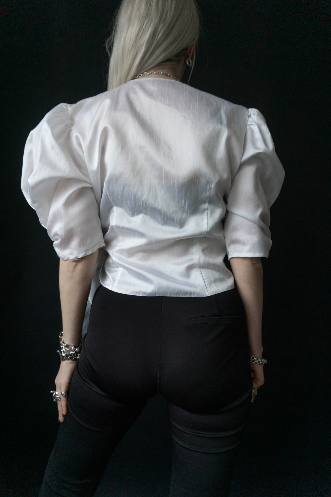 Vampy Bluse Weiß M–L theplaincircle vintage