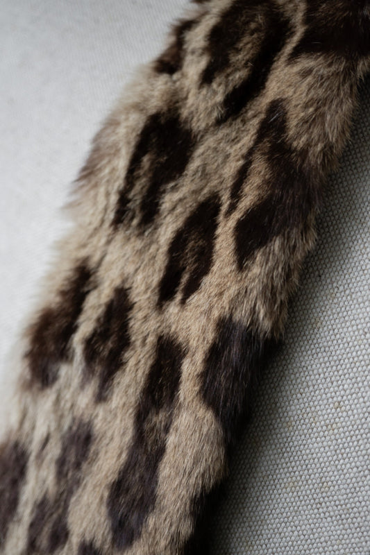 Goth Fellkragen Leo theplaincircle vintage