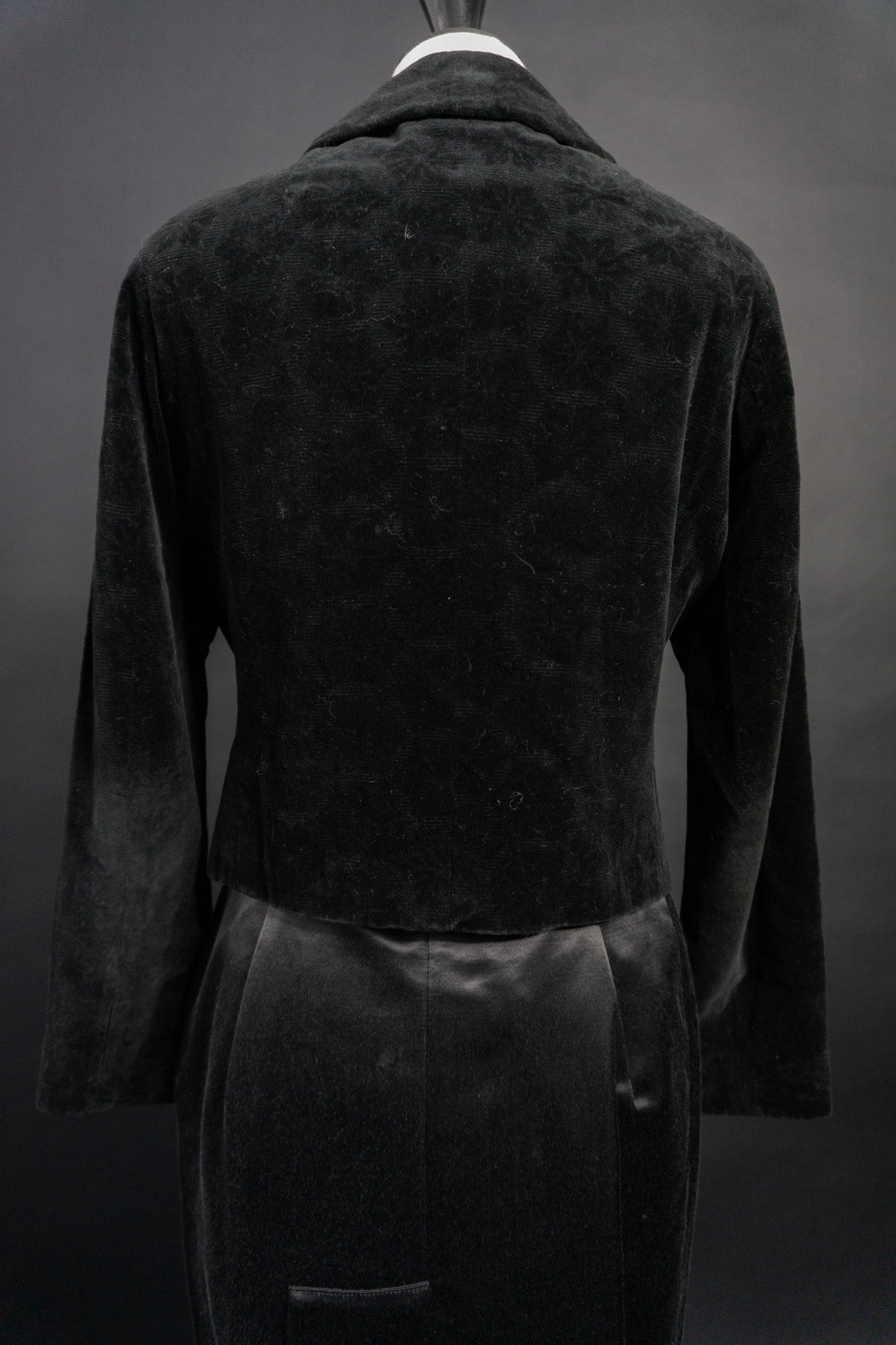 Vampy Blazer Antik, XS–S theplaincircle vintage