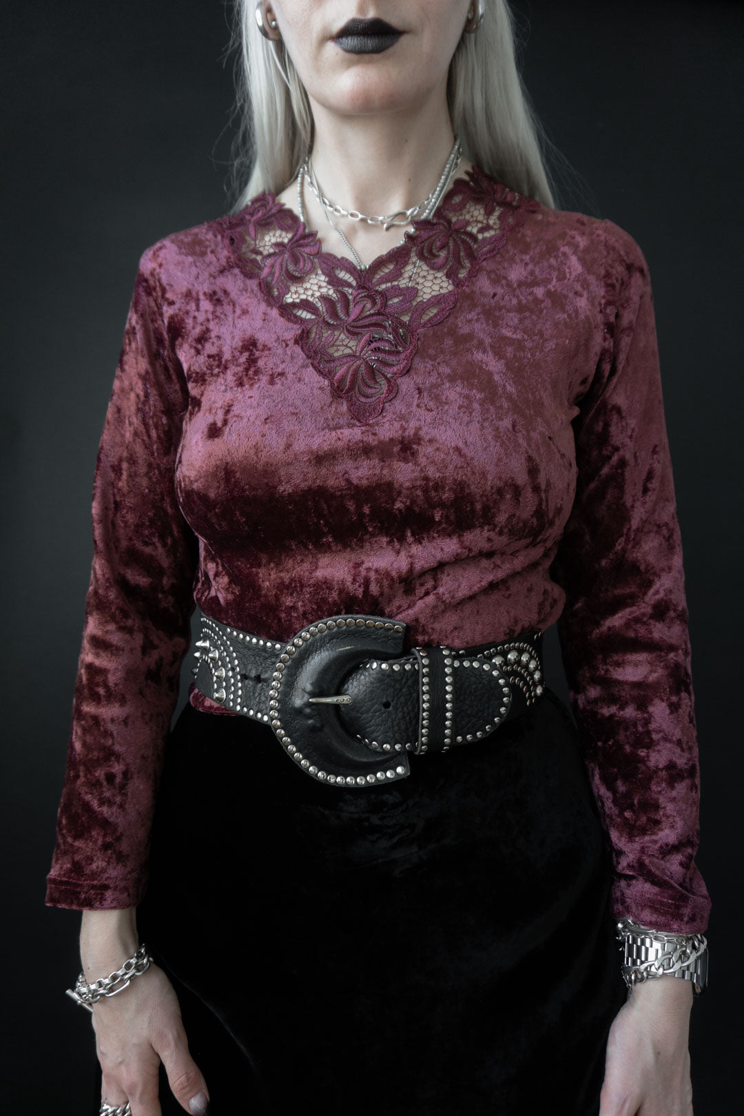 Vintage Longsleeve 90s Schwarzer Samt theplaincircle vintage