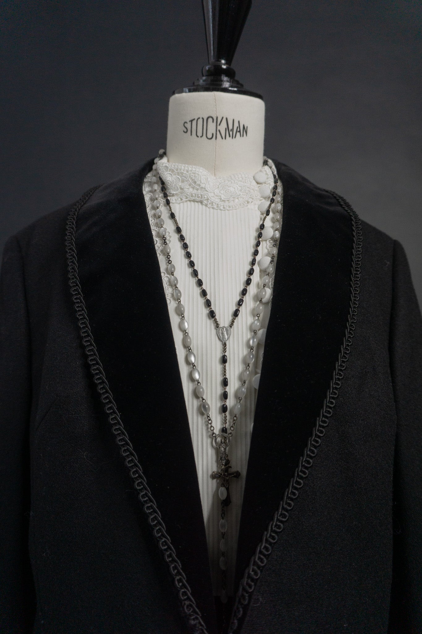 Vampy Blazer, Schwarz, M–L theplaincircle vintage