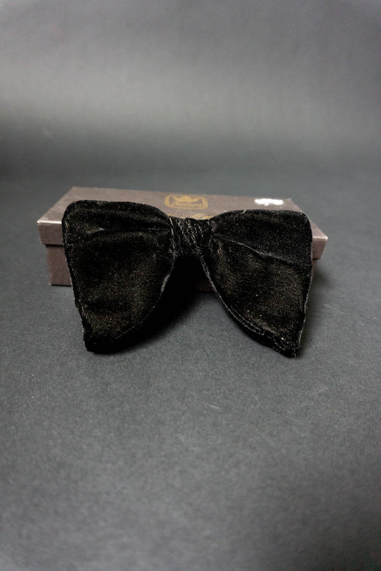 Fliege Samt Schwarz theplaincircle vintage