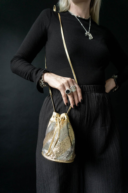 80s Ledertasche Gold Netz Beutel theplaincircle vintage