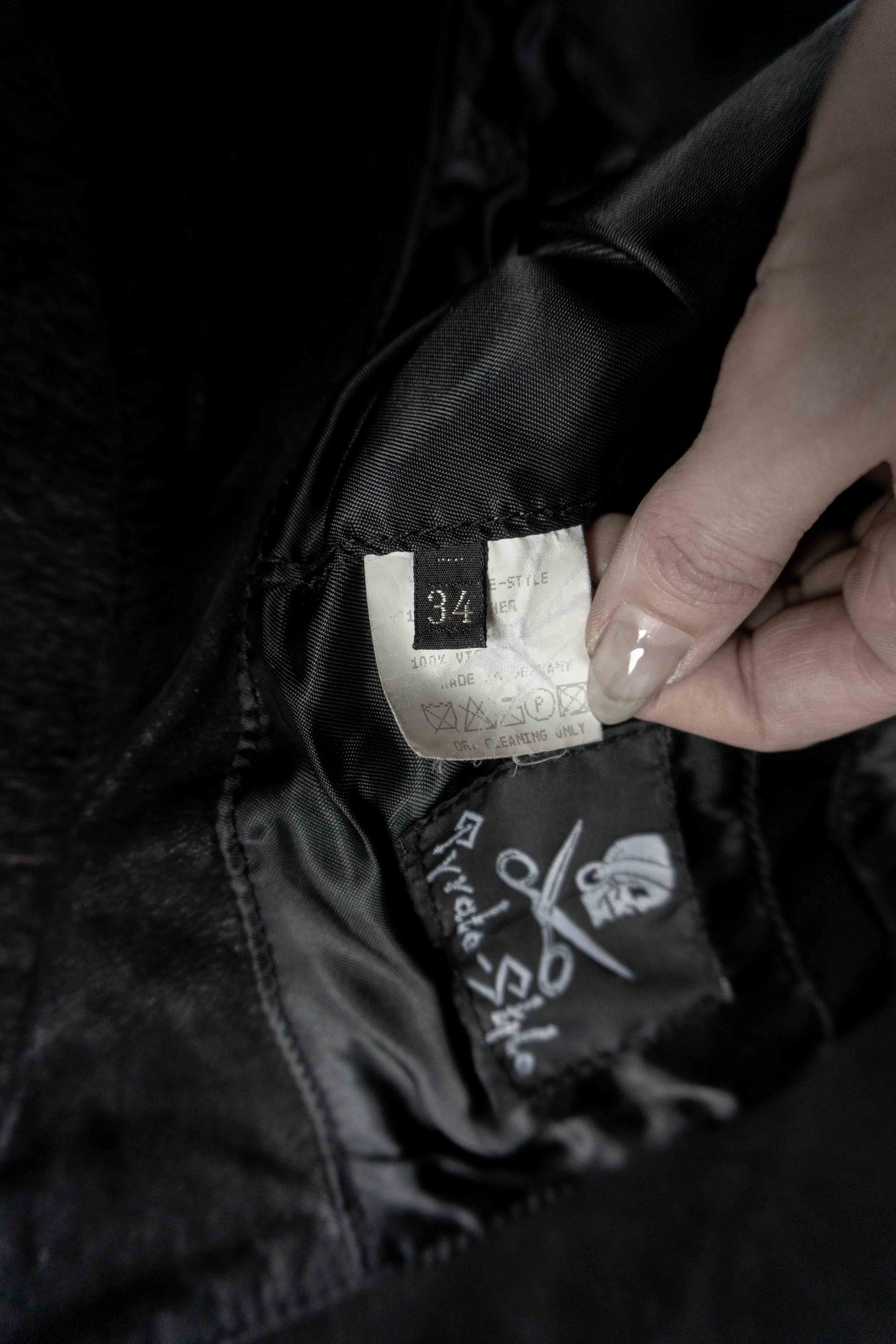 Vintage Pyrate Style Lederjacke Schwarz, S–M theplaincircle vintage