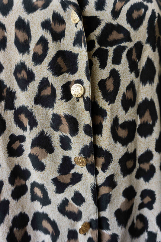 Vintage Leo-Seidenbluse aus den 90ern, S–M theplaincircle vintage
