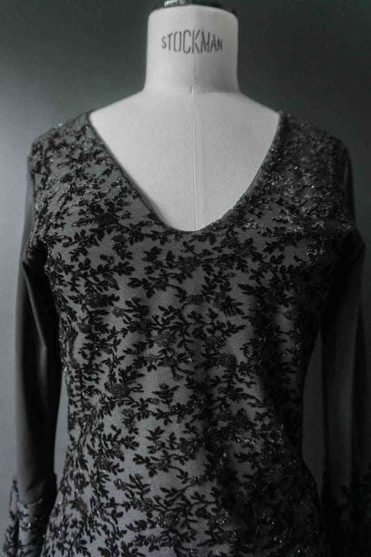 Vintage 90s Longsleeve Trompetenärmel – Gothic Romance, XS–S theplaincircle vintage