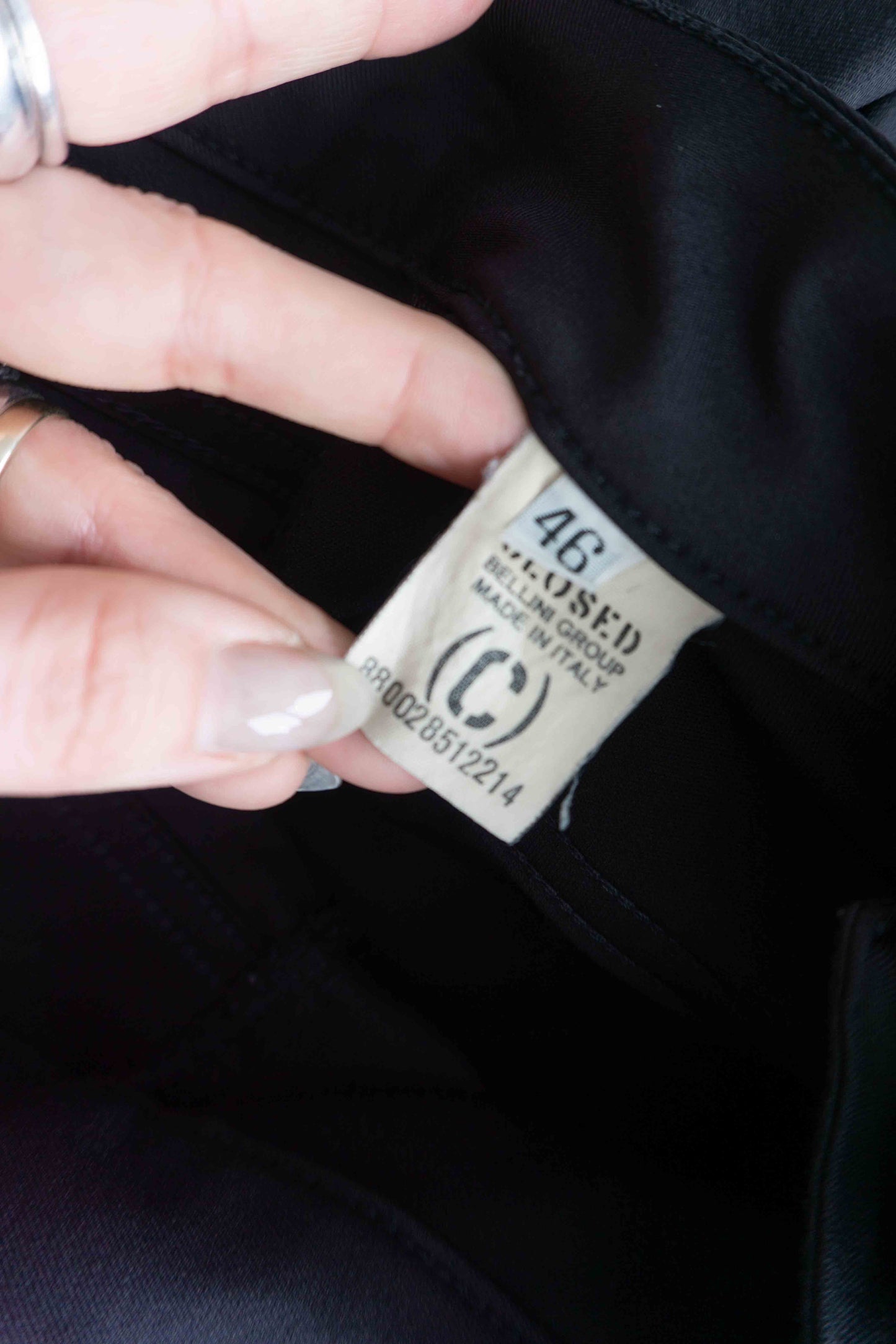 Closed Pedal Pusher Vintage Hose – 80er Jahre Stretch Hose in Schwarz, M–L theplaincircle vintage