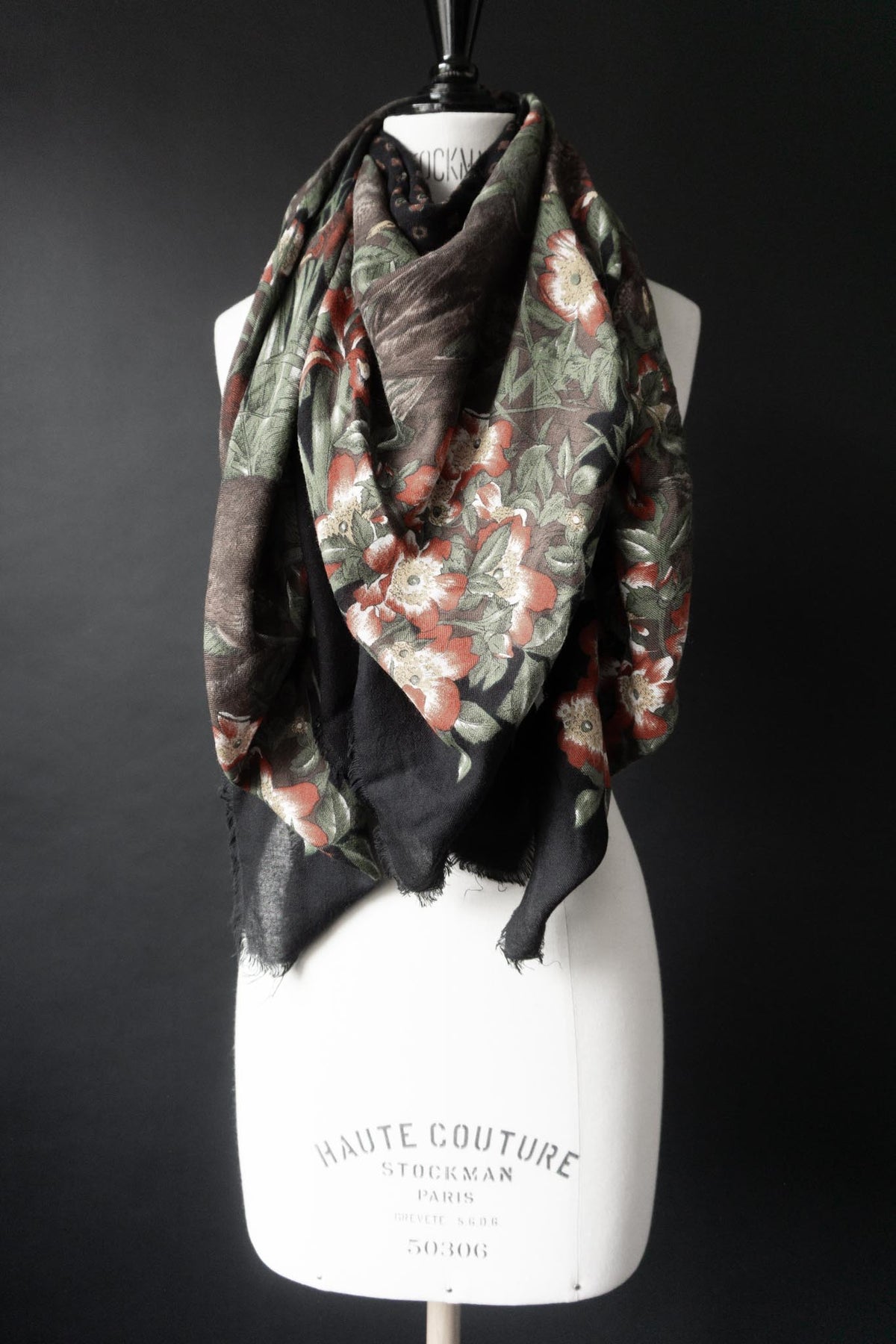 Vintage XXL Wolltuch mit botanischem Naturmotiv