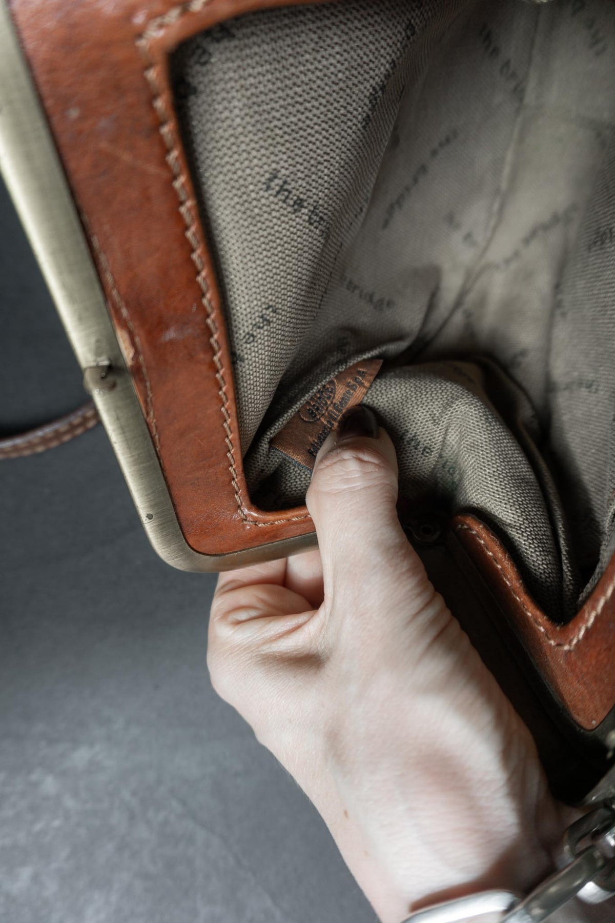 Vintage The Bridge Bügeltasche aus Leder | Cognacbraune Crossbody Bag