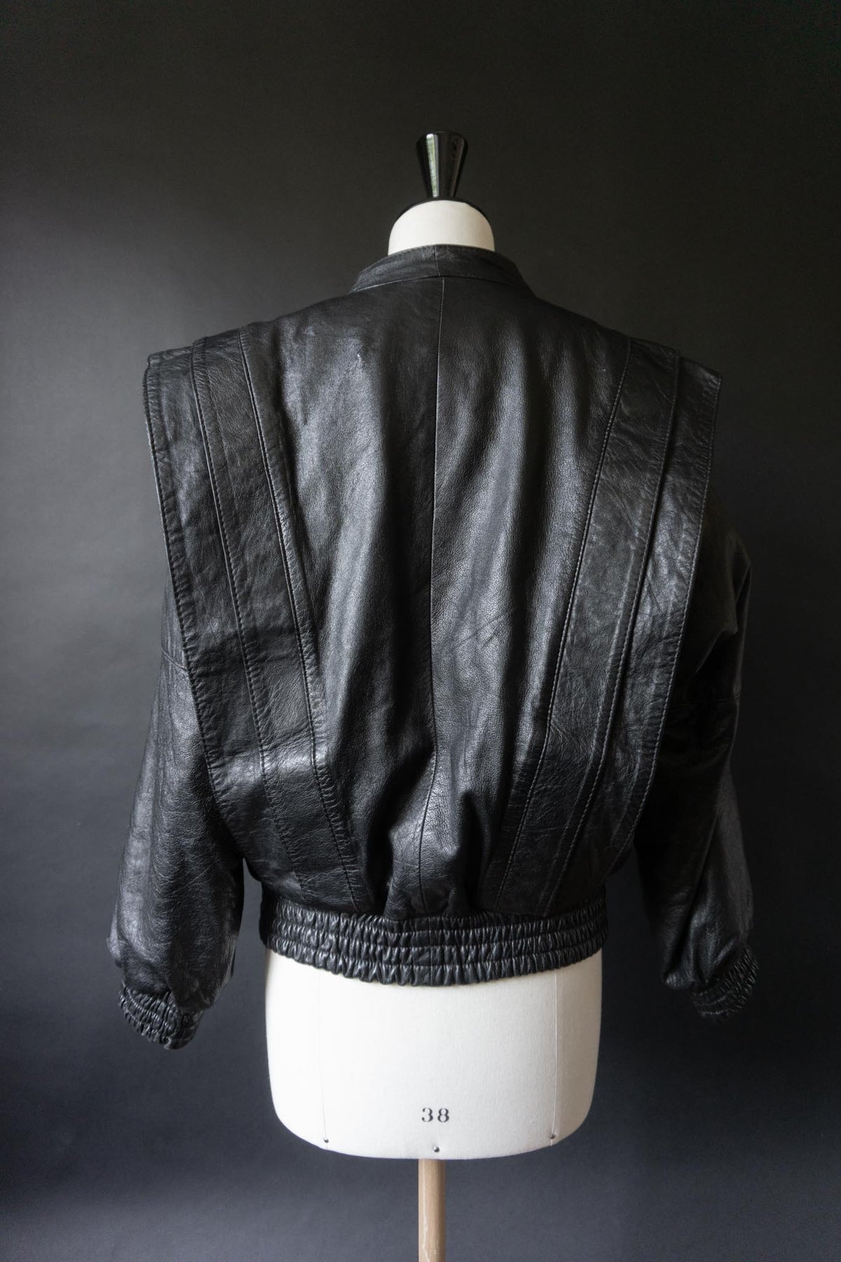 Vintage 80s Lederjacke, strong shoulders, S–M