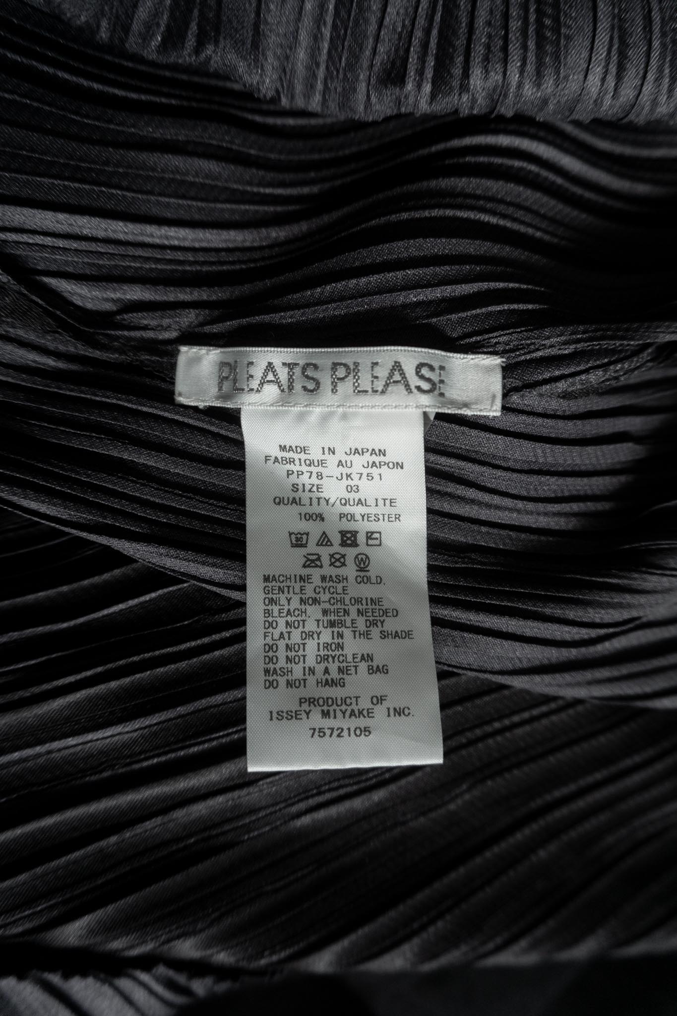 Vintage Pleats Please Issey Miyake – Architektonisches Plissee-Top in Anthrazit, S–XL