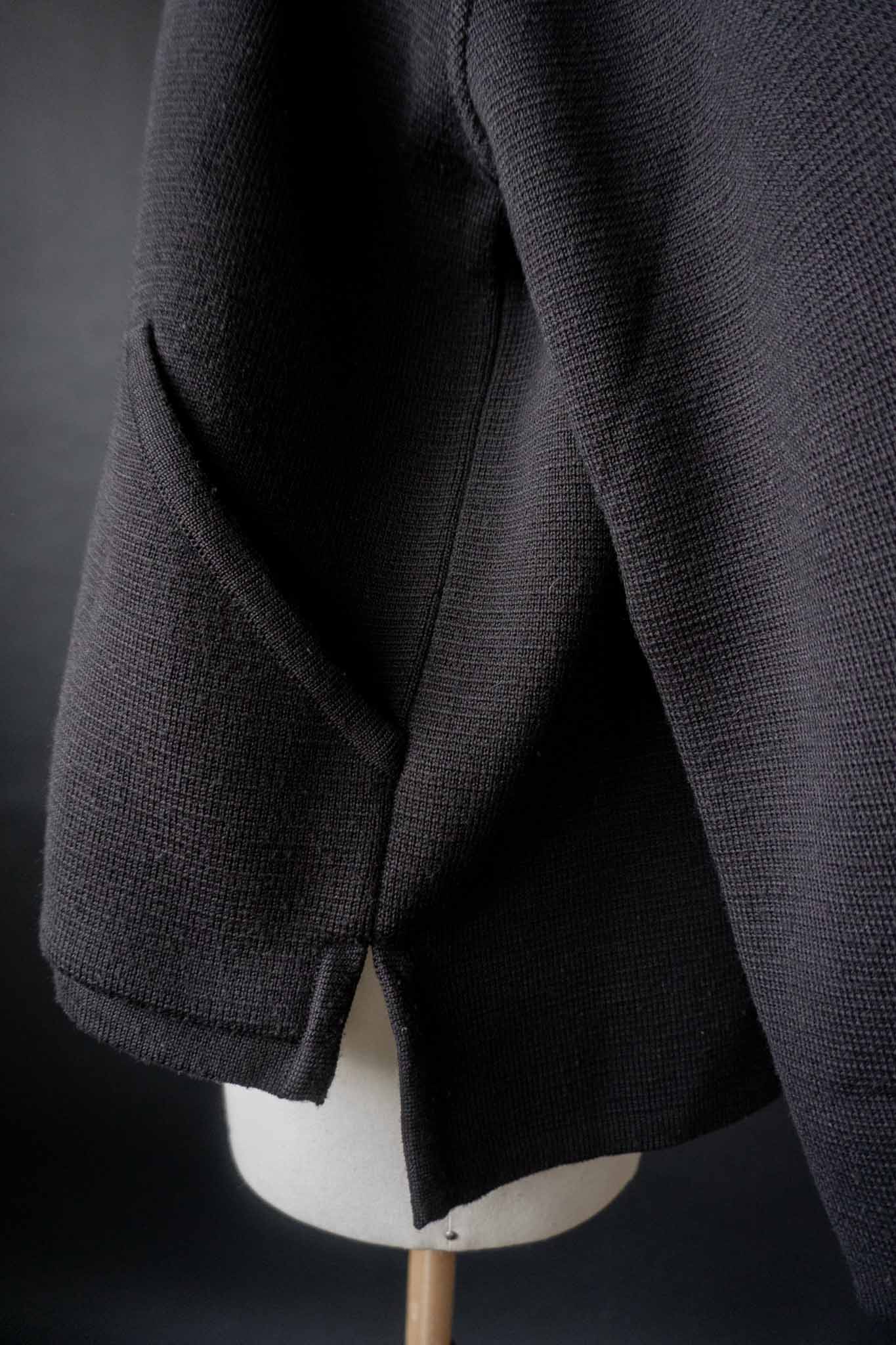 Oversized schwarze Strickjacke mit Kapuze und Reißverschluss aus Wollmischung