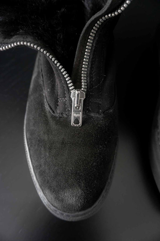 Schwarze Shearling Boots aus Wildleder mit Lammfellfutter