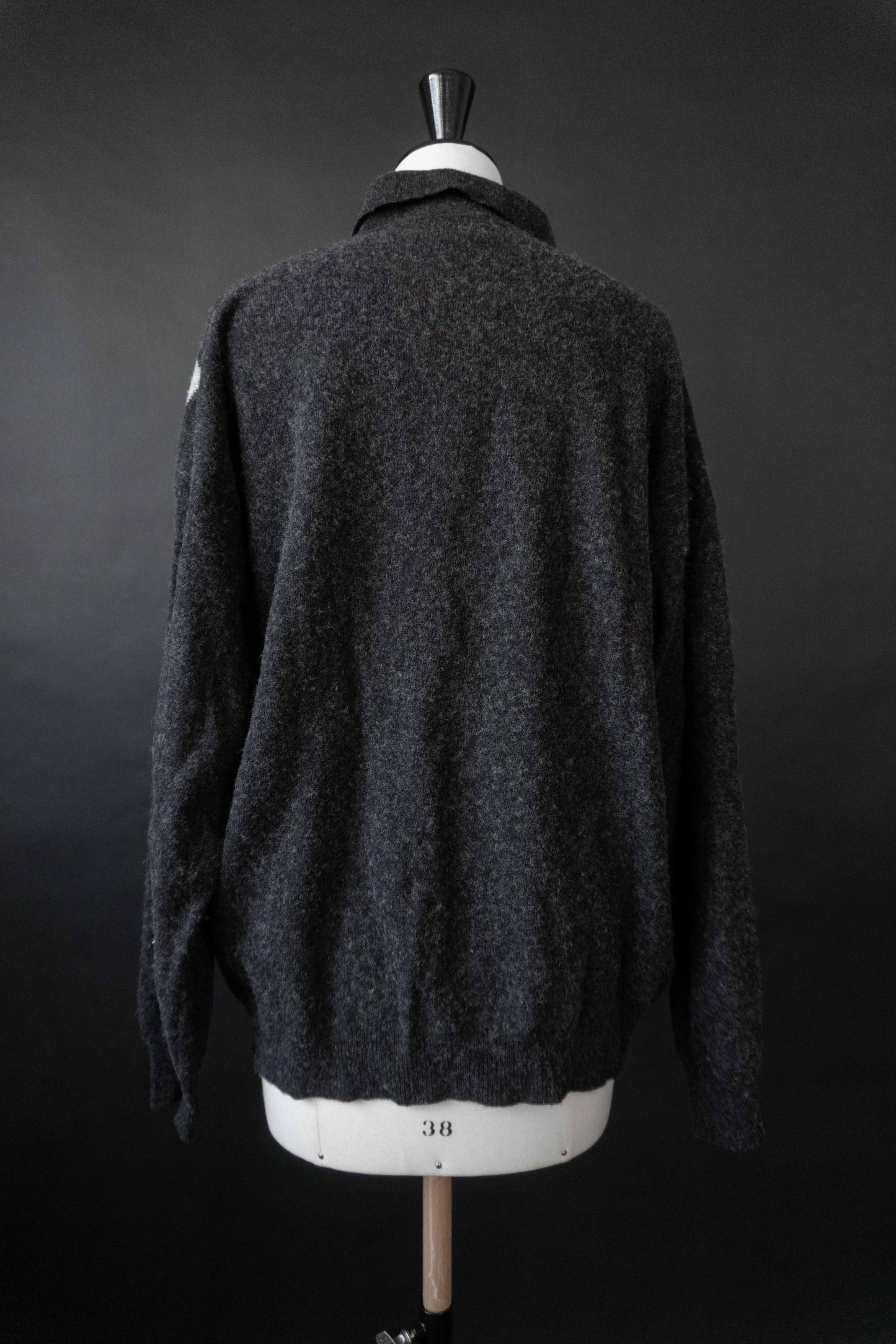 Vintage Karopullover aus Wolle mit Troyer-Kragen, M–L theplaincircle vintage