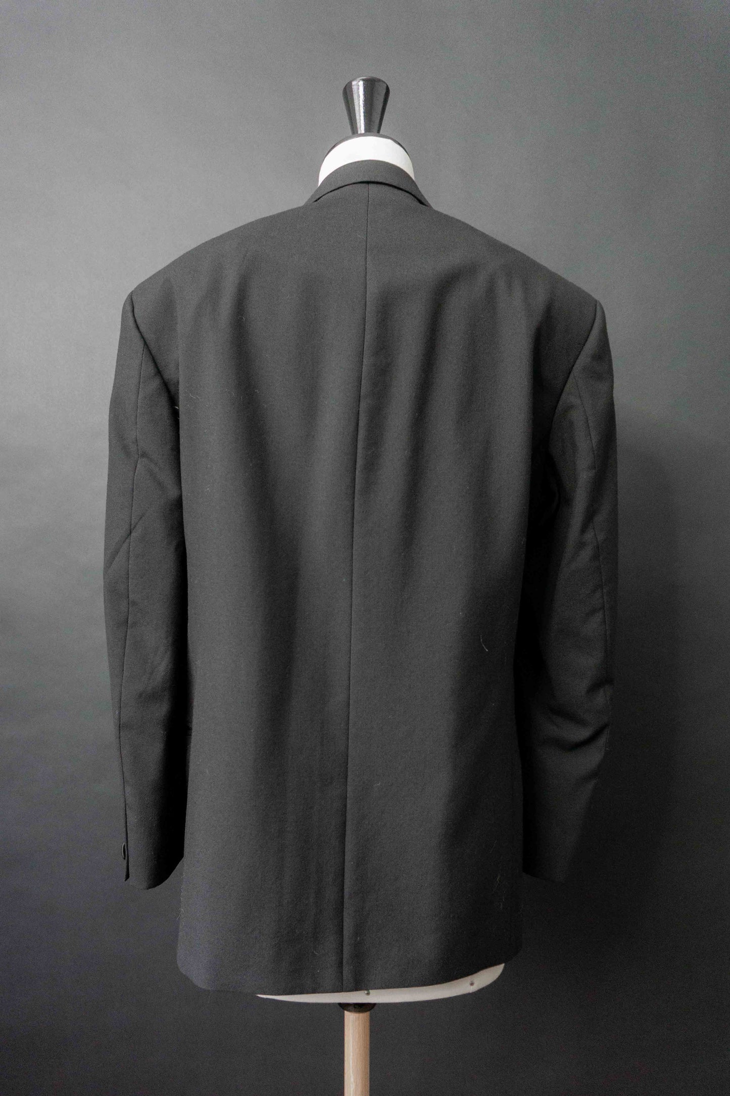 Schwarzer Vintage Smoking-Blazer mit Satinrevers und doppelreihiger Knopfleiste