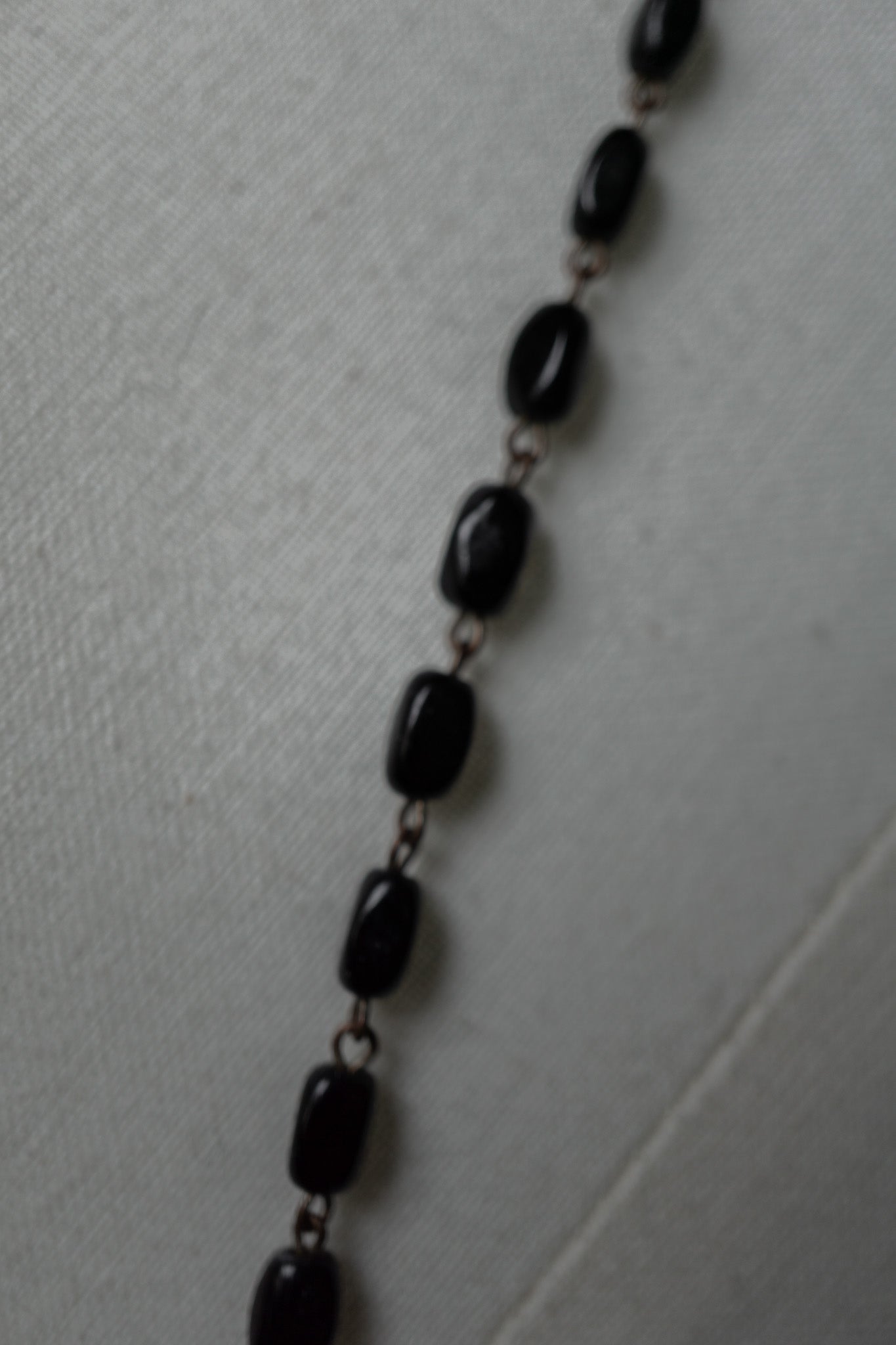 Antiker Rosenkranz mit Onyx-Perlen & Kreuz