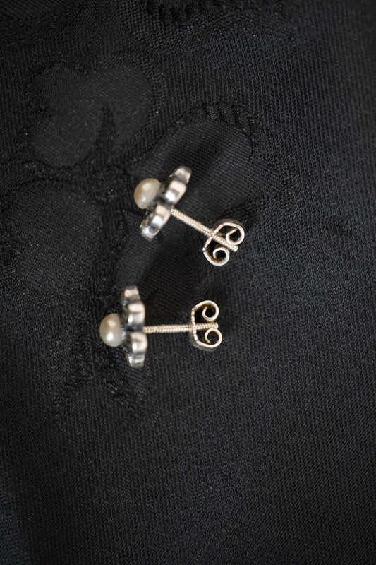 Jugendstil Ohrstecker – 835 Silber mit Markasiten & Perle