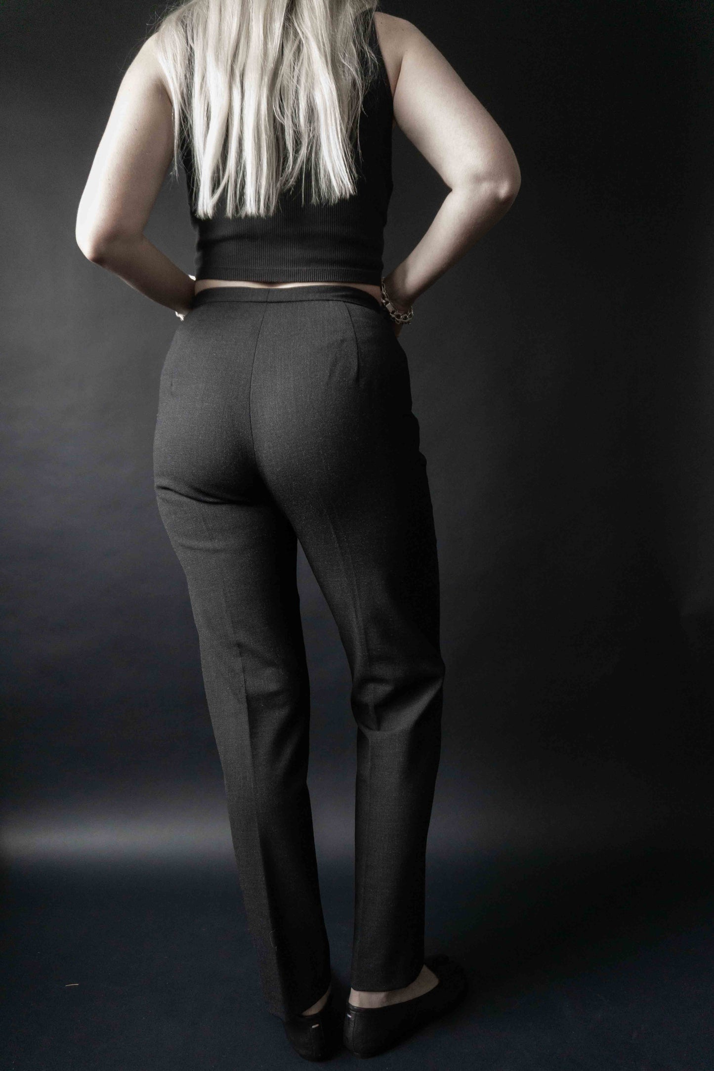 Max Mara Hosenanzug aus Schurwolle in Anthrazit mit Blazer und Hose