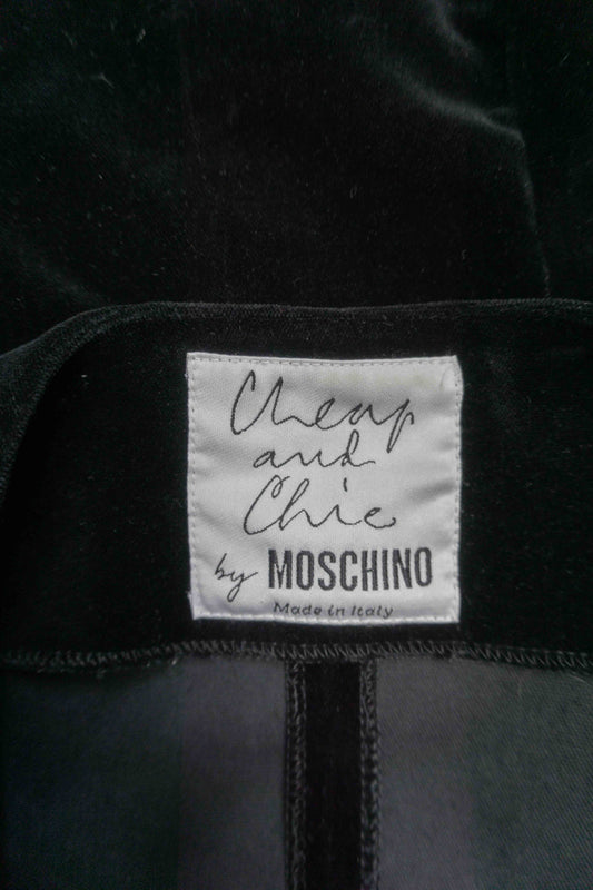 Schwarzer Samtblazer von Moschino mit Karree-Ausschnitt und goldenen Knöpfen