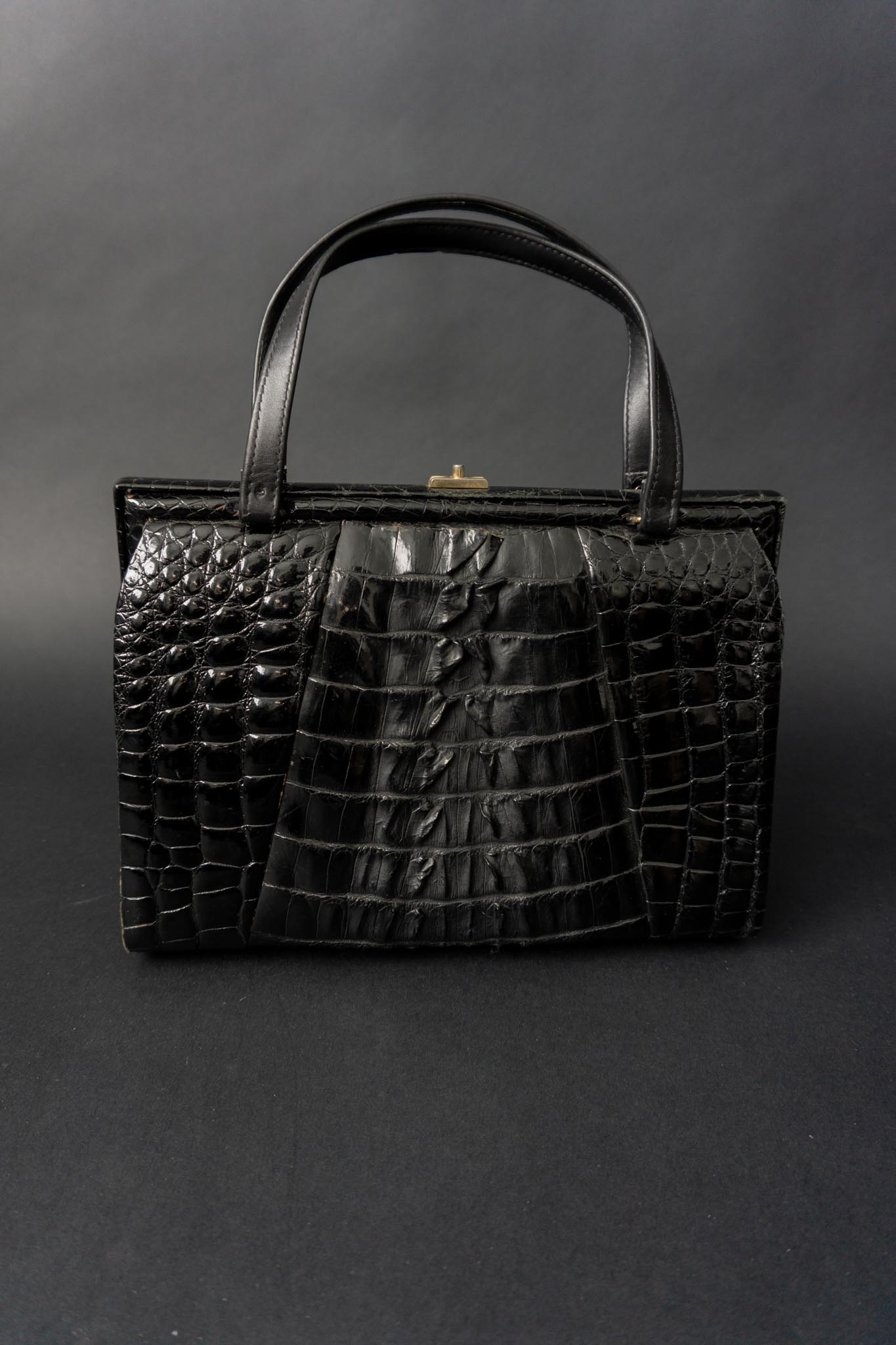 Schwarze Kroko-Handtasche Vintage – elegantes Accessoire online
