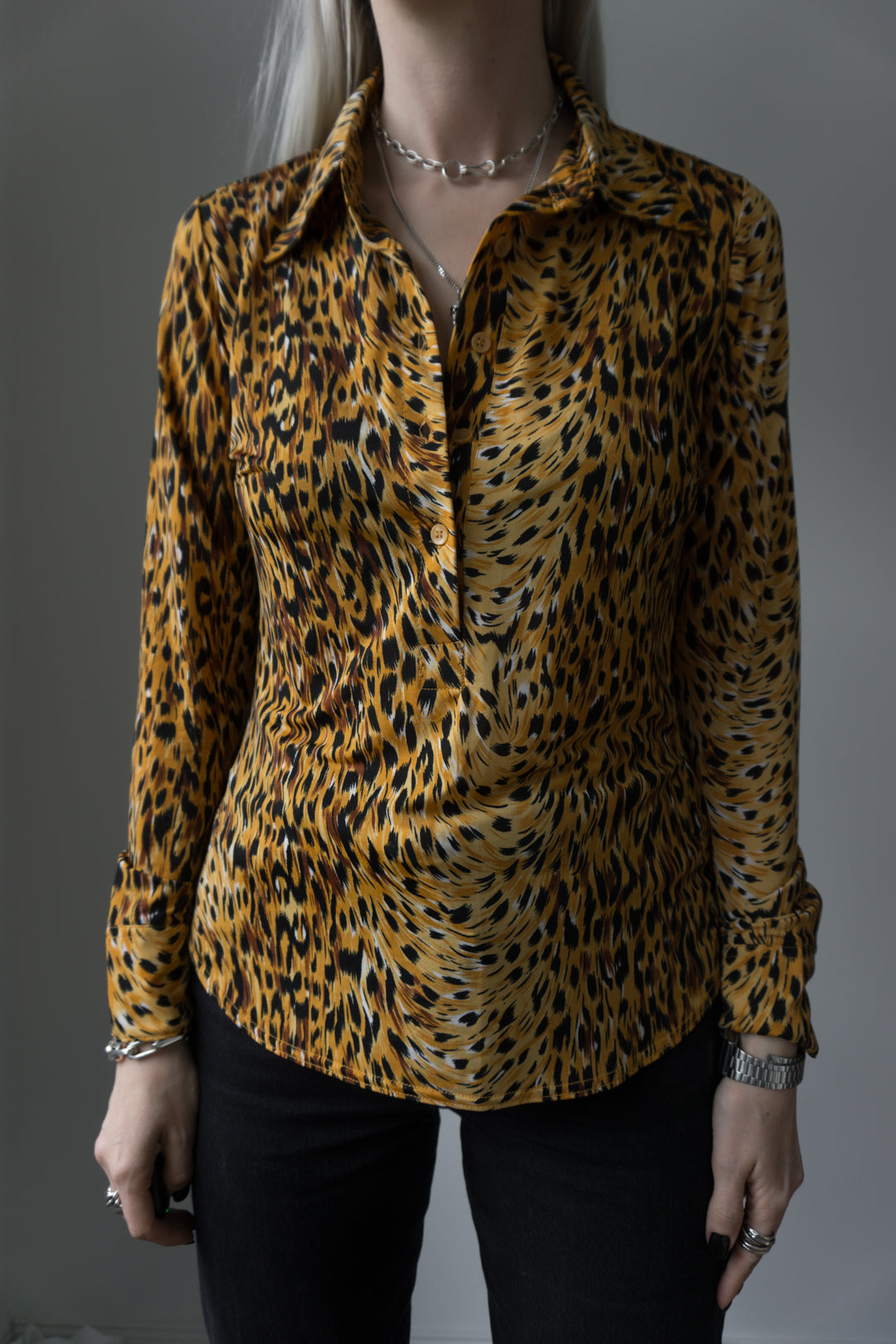 Bluse Leopard XS–S - theplaincircle vintage