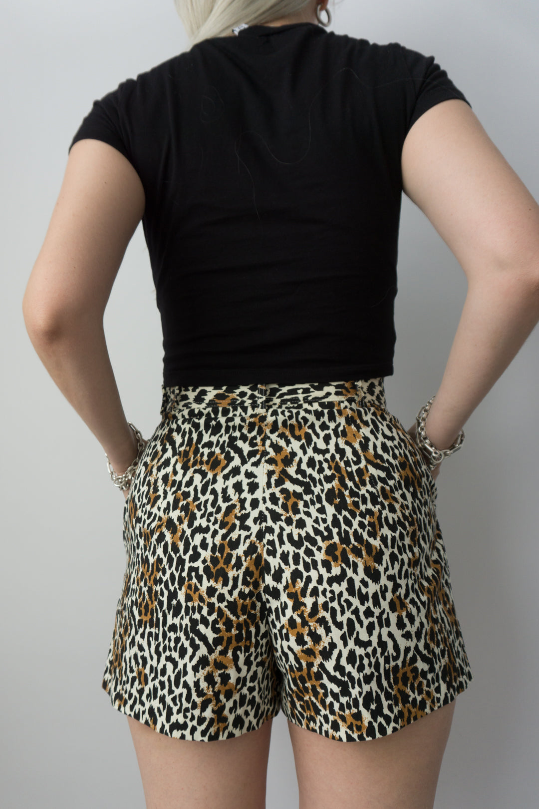 Leopard Shorts - theplaincircle vintage
