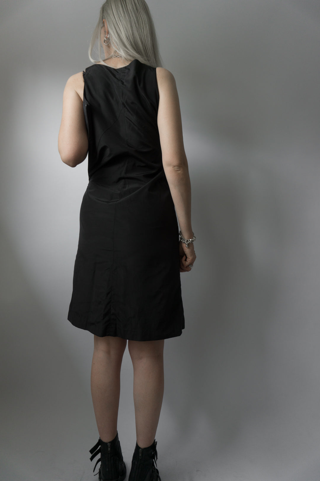 Kleid Schwarz Tandem - theplaincircle vintage