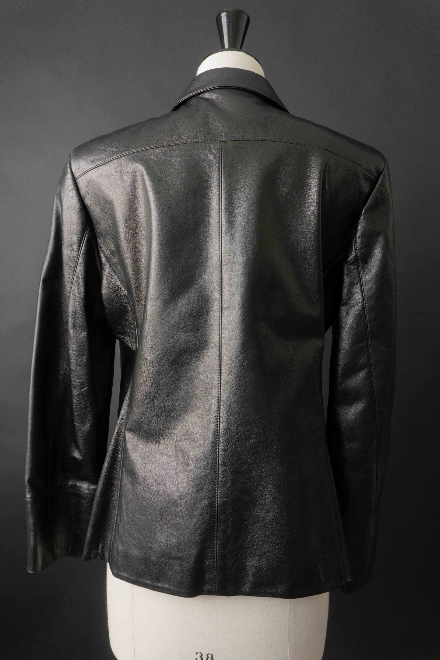 Schwarzer Vintage Lederblazer aus Lammnappa mit goldener Hardware