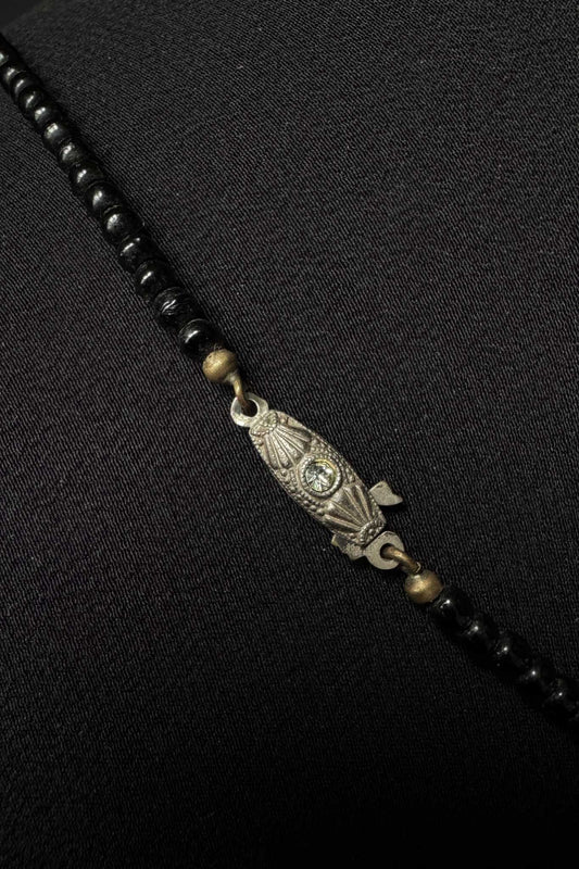 Zierliche schwarze Onyx-Kette mit Strass und 835er Silberverschluss