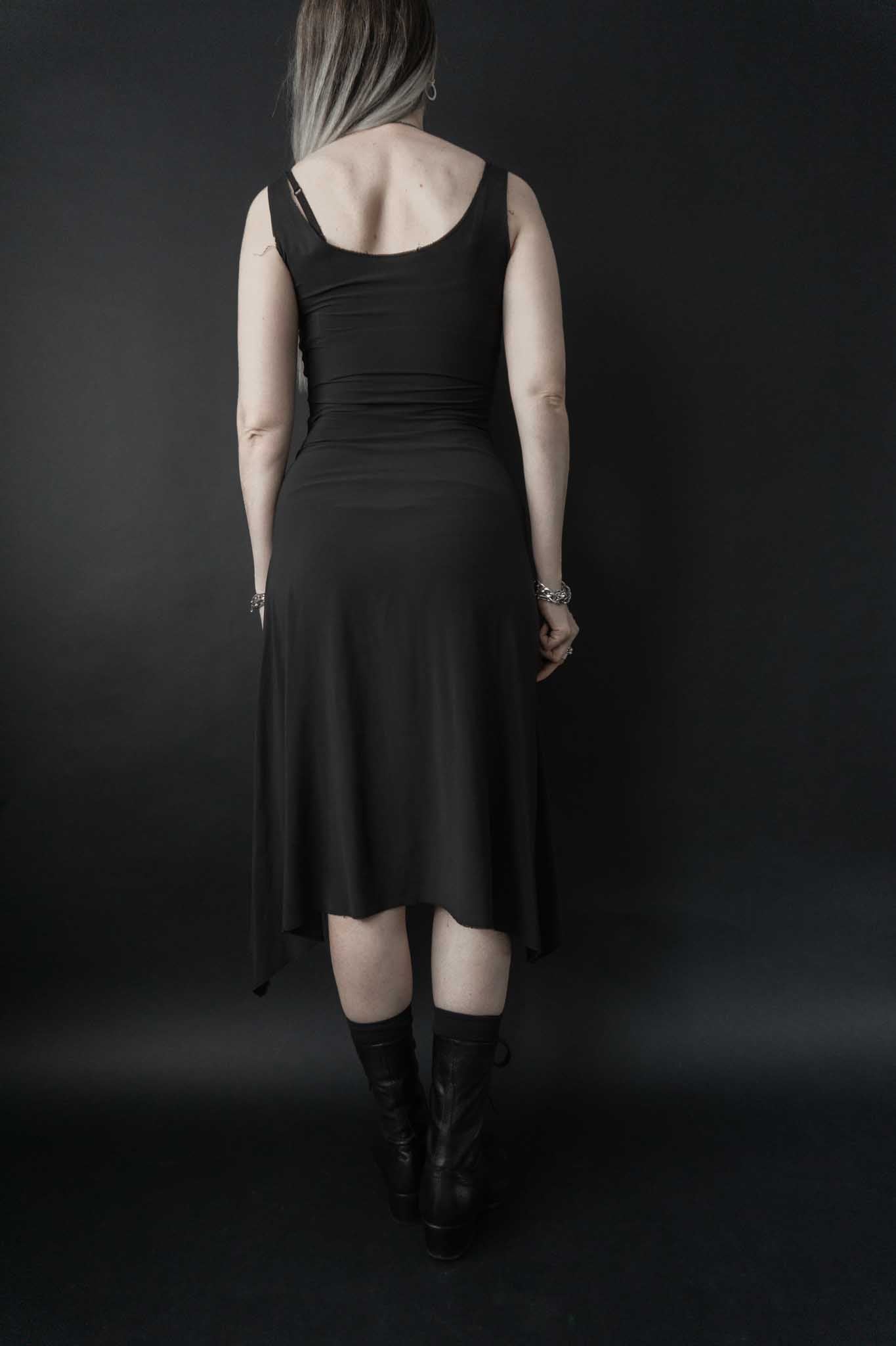Asymmetrisches vintage designer Kleid von Issey Miyake mit ausgefranstem Saum