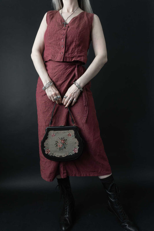 Vintage Gobelin-Tasche mit floralem Muster und schwarzem Echtleder