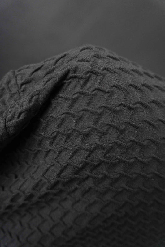 Schwarzes T-Shirt mit Struktur, clean & minimalistisch