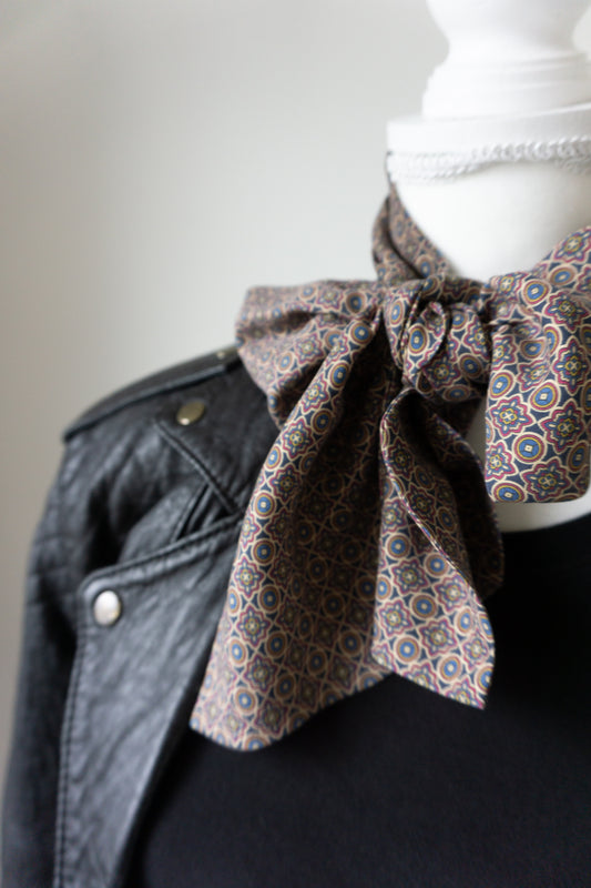 Seidenschal Paisley - theplaincircle vintage