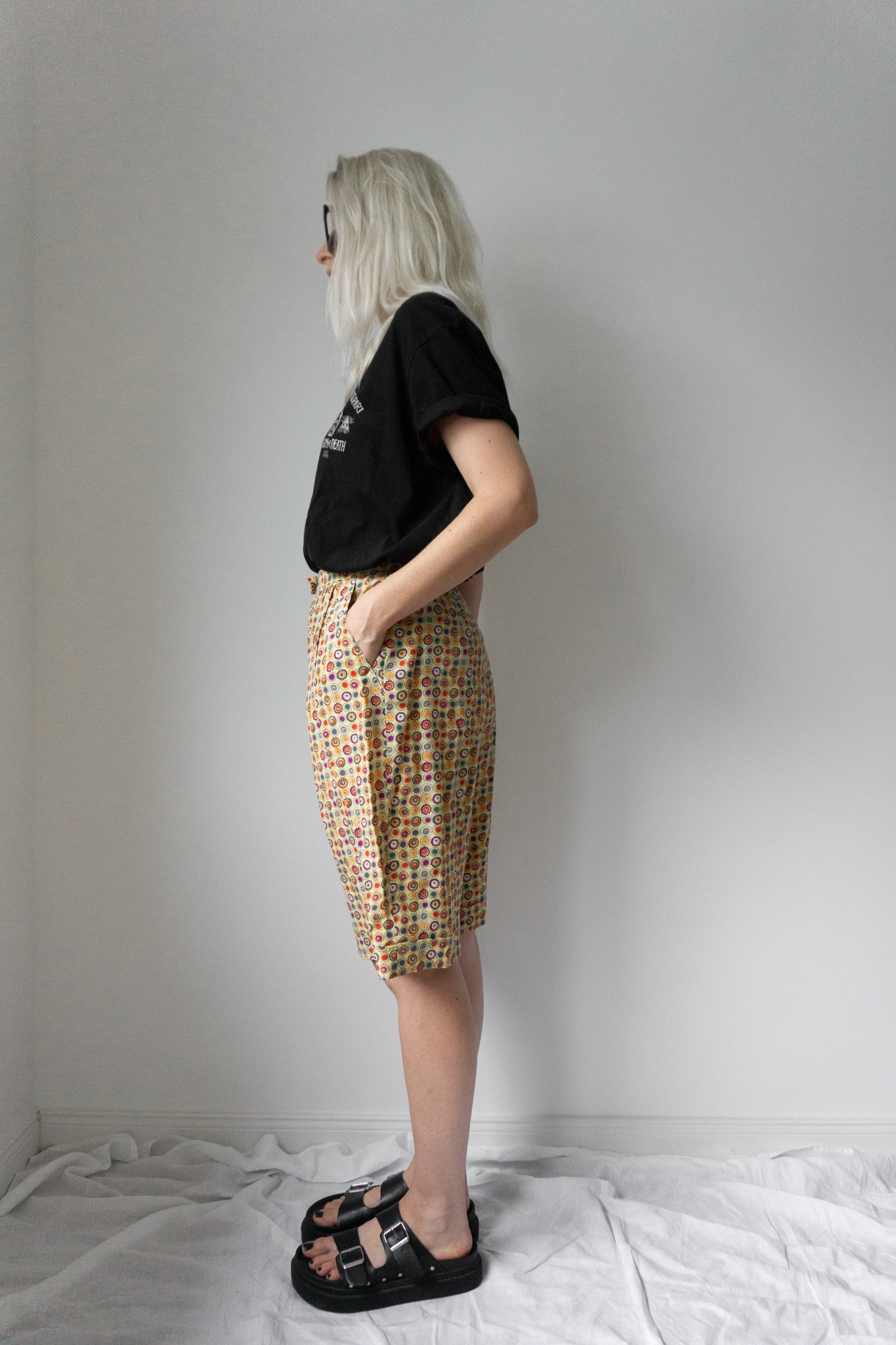 Shorts Muster Bunt Seide - theplaincircle vintage