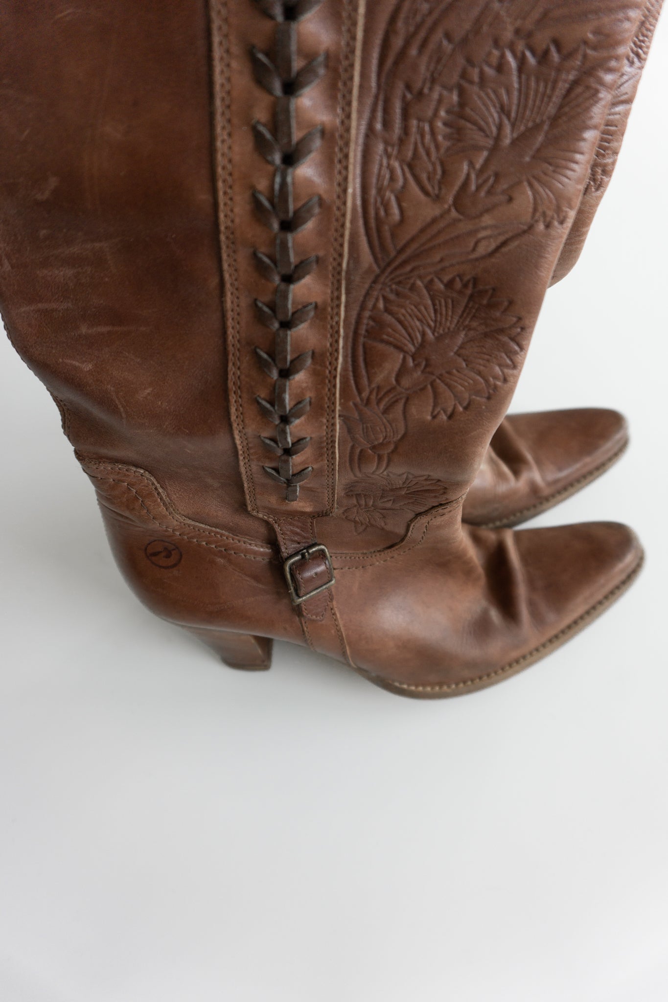 Boots, Bronx, 39 - theplaincircle vintage
