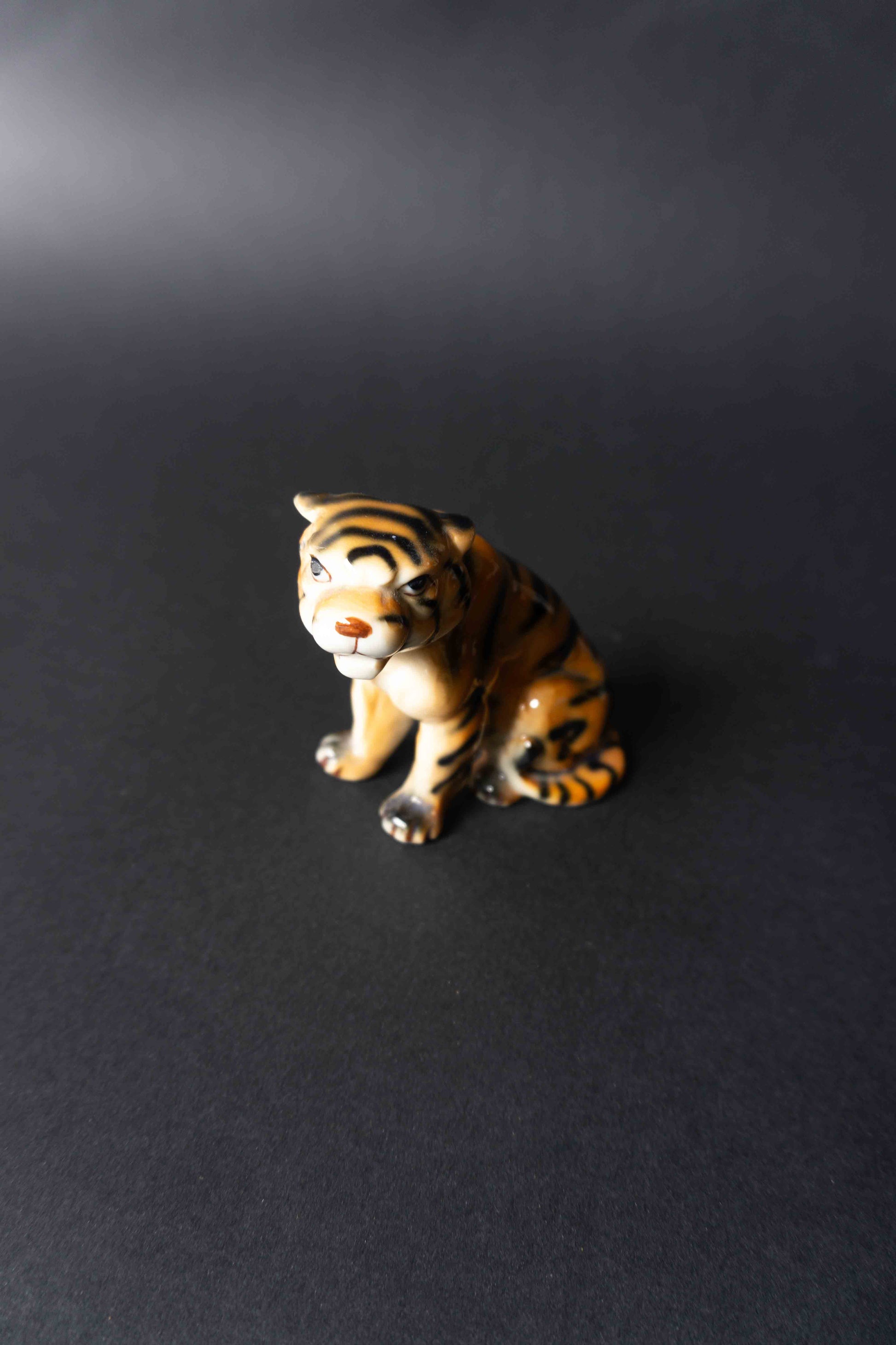 Vintage Porzellan Figur Tiger theplaincircle vintage
