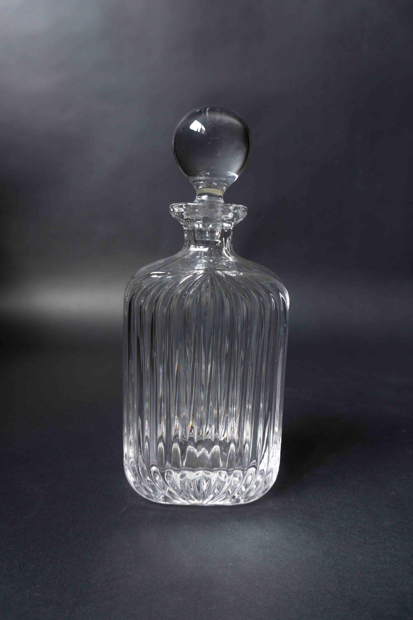 Vintage Kristall Karaffe 1 theplaincircle vintage