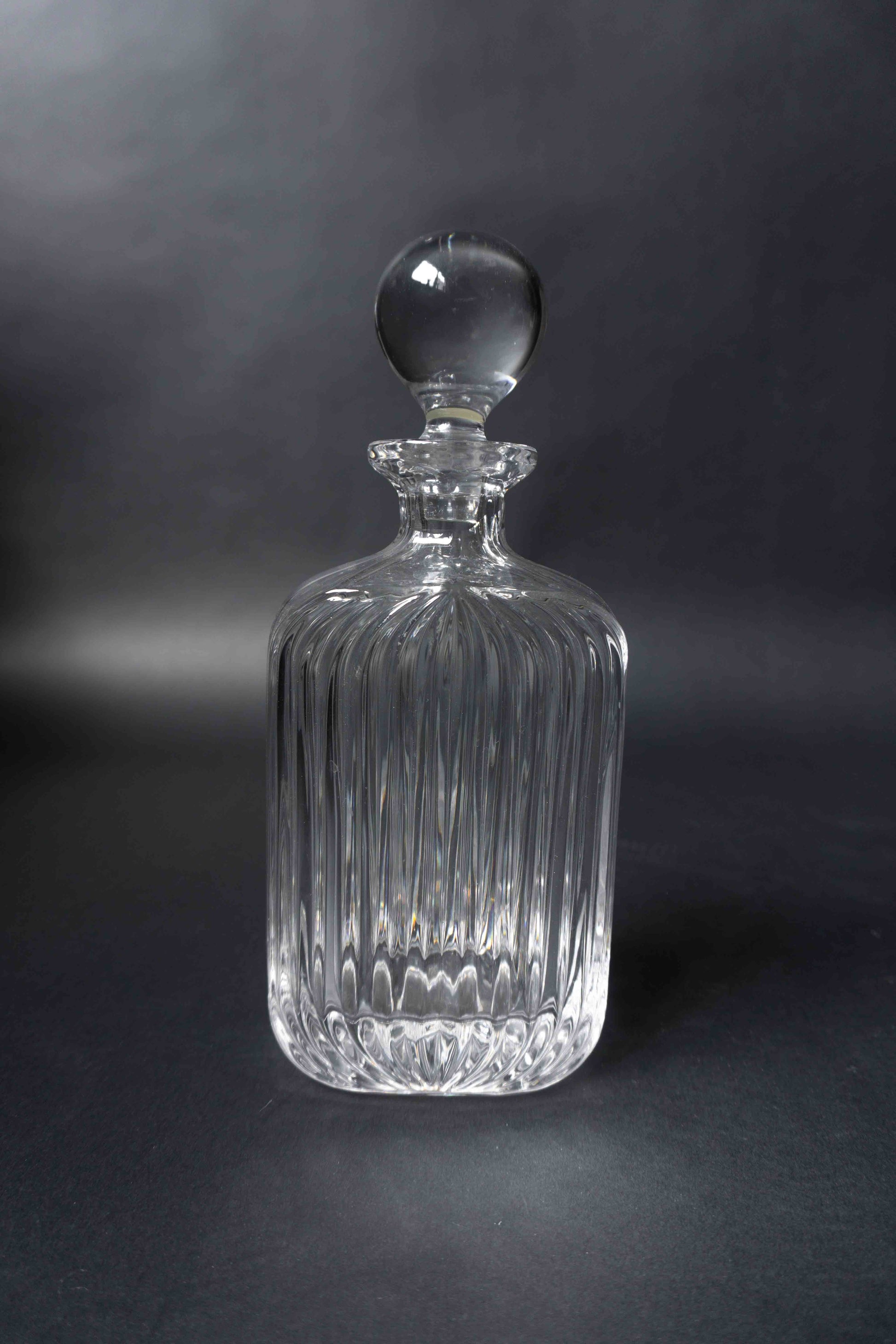 Vintage Kristall Karaffe 1 theplaincircle vintage