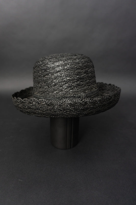 Black straw hat