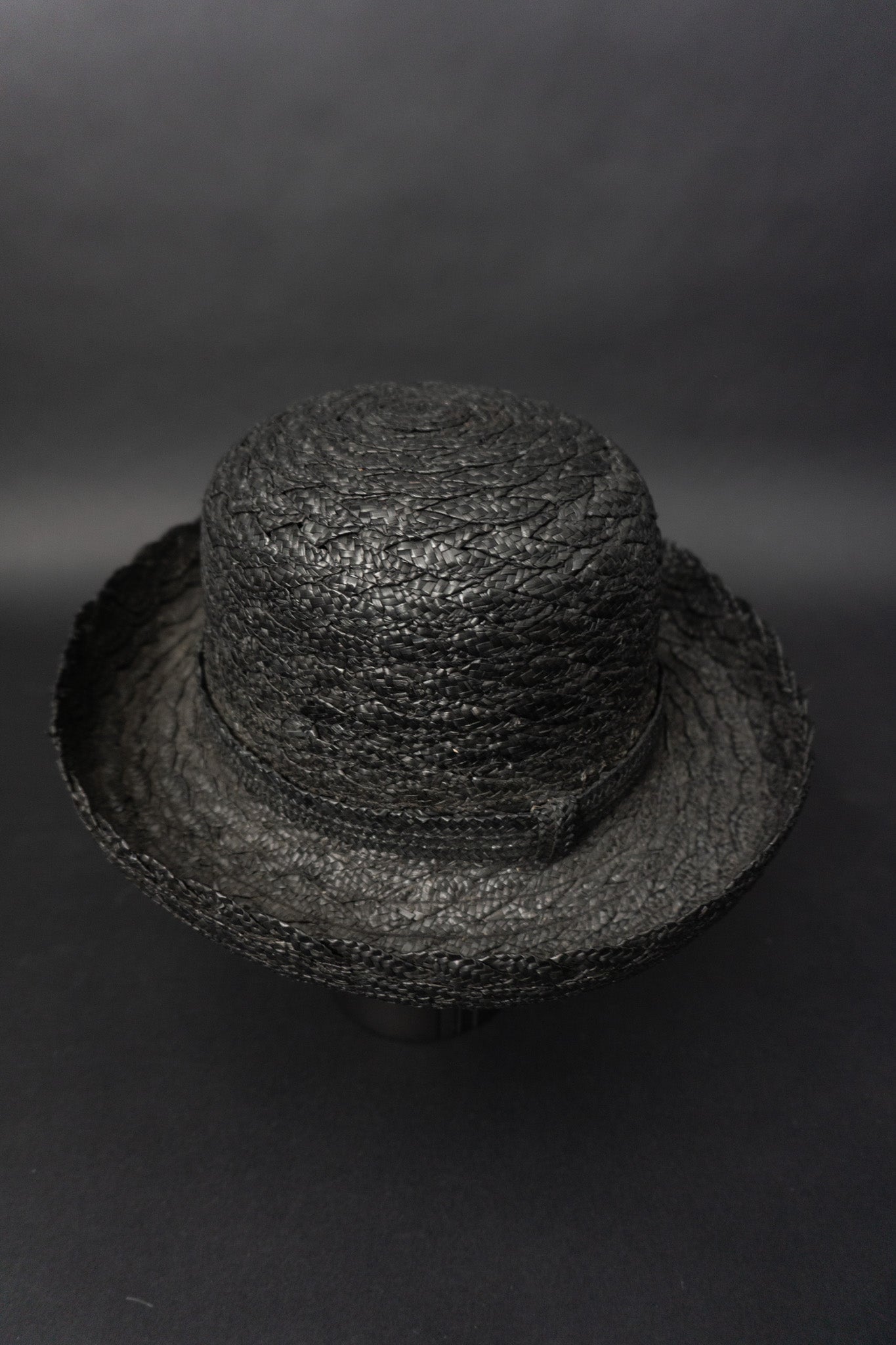 Black straw hat