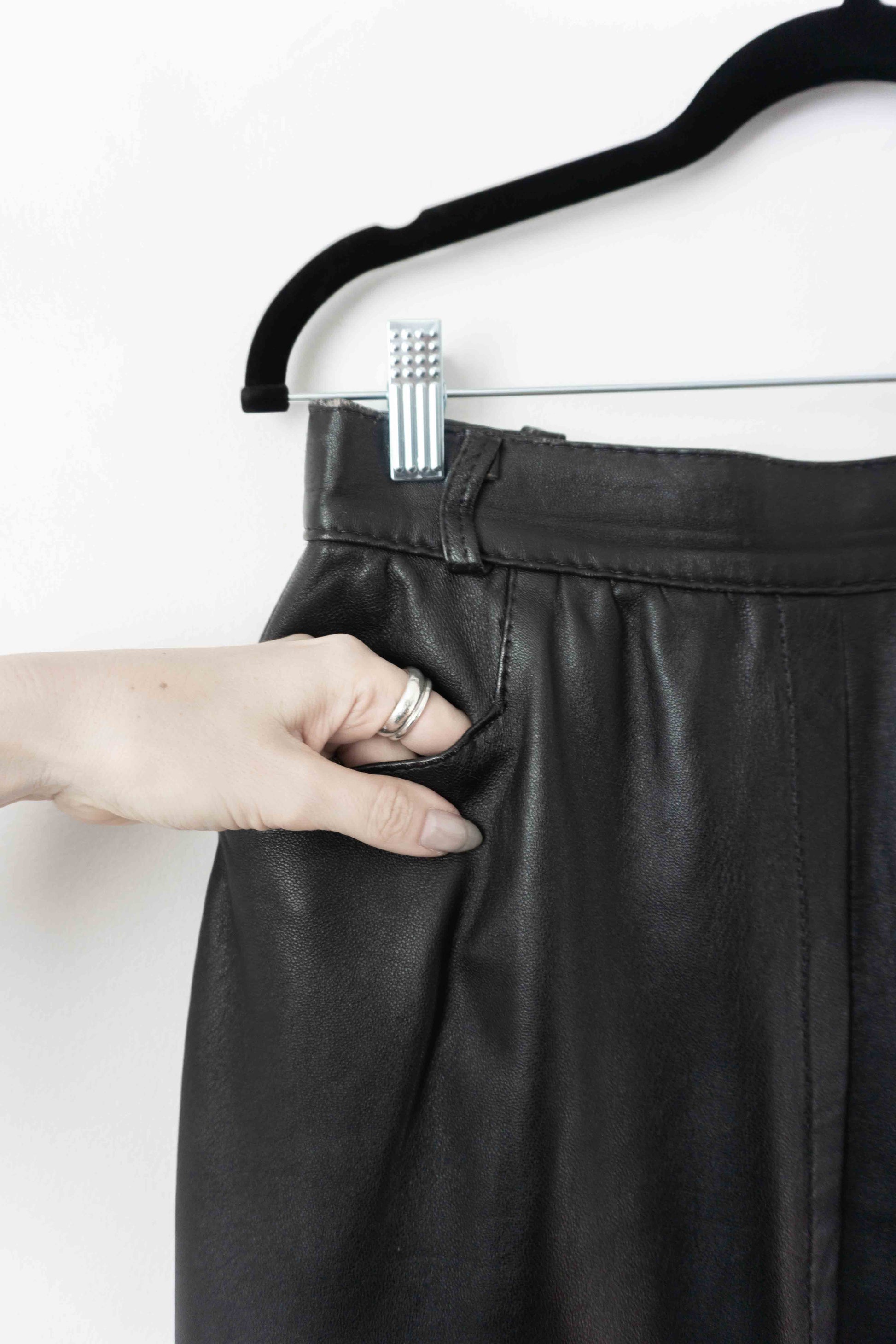 80s Highwaist Lederrock Schwarz, XS–S theplaincircle vintage