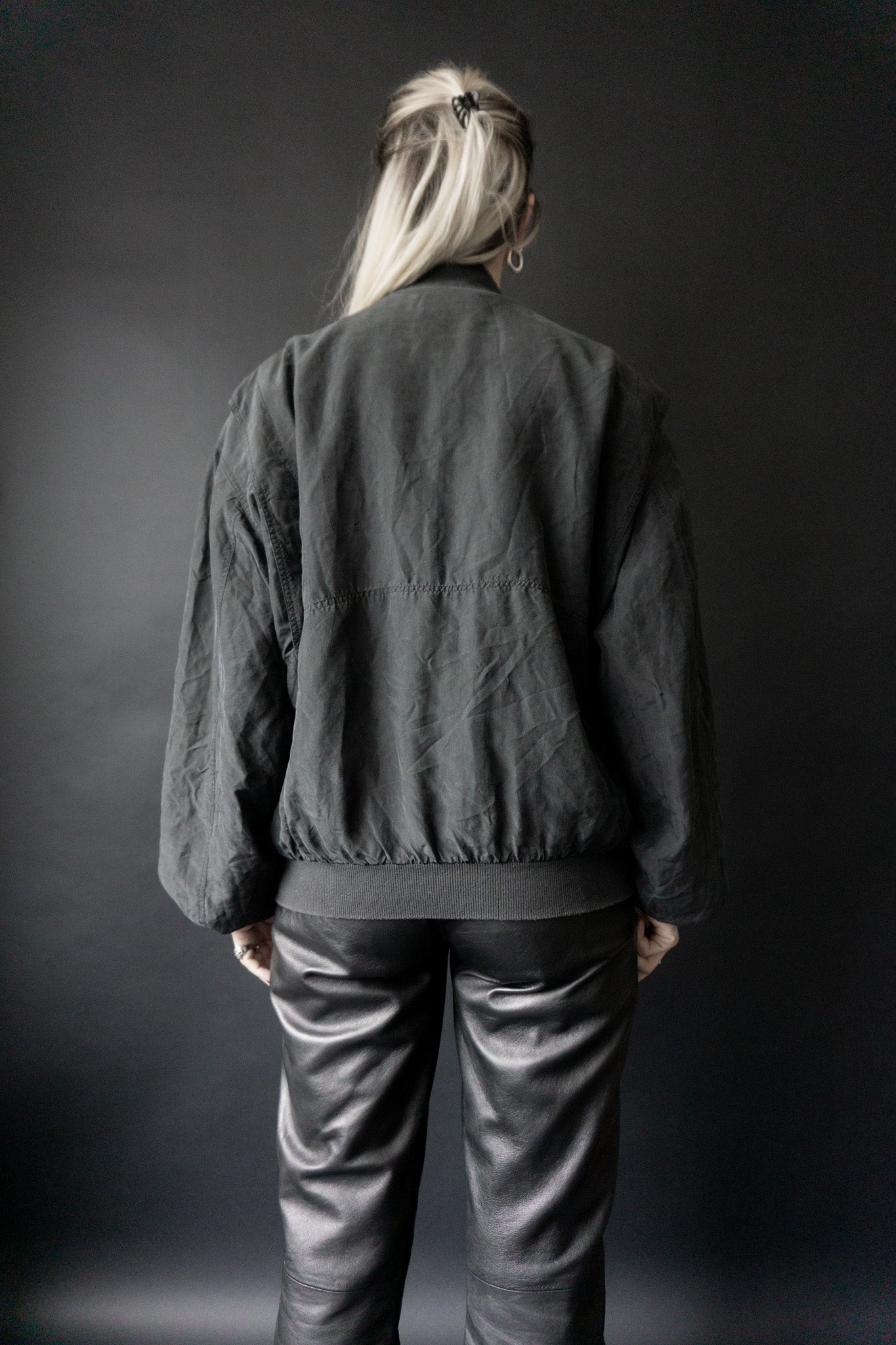 Blouson Seide Schwarz, M–XL