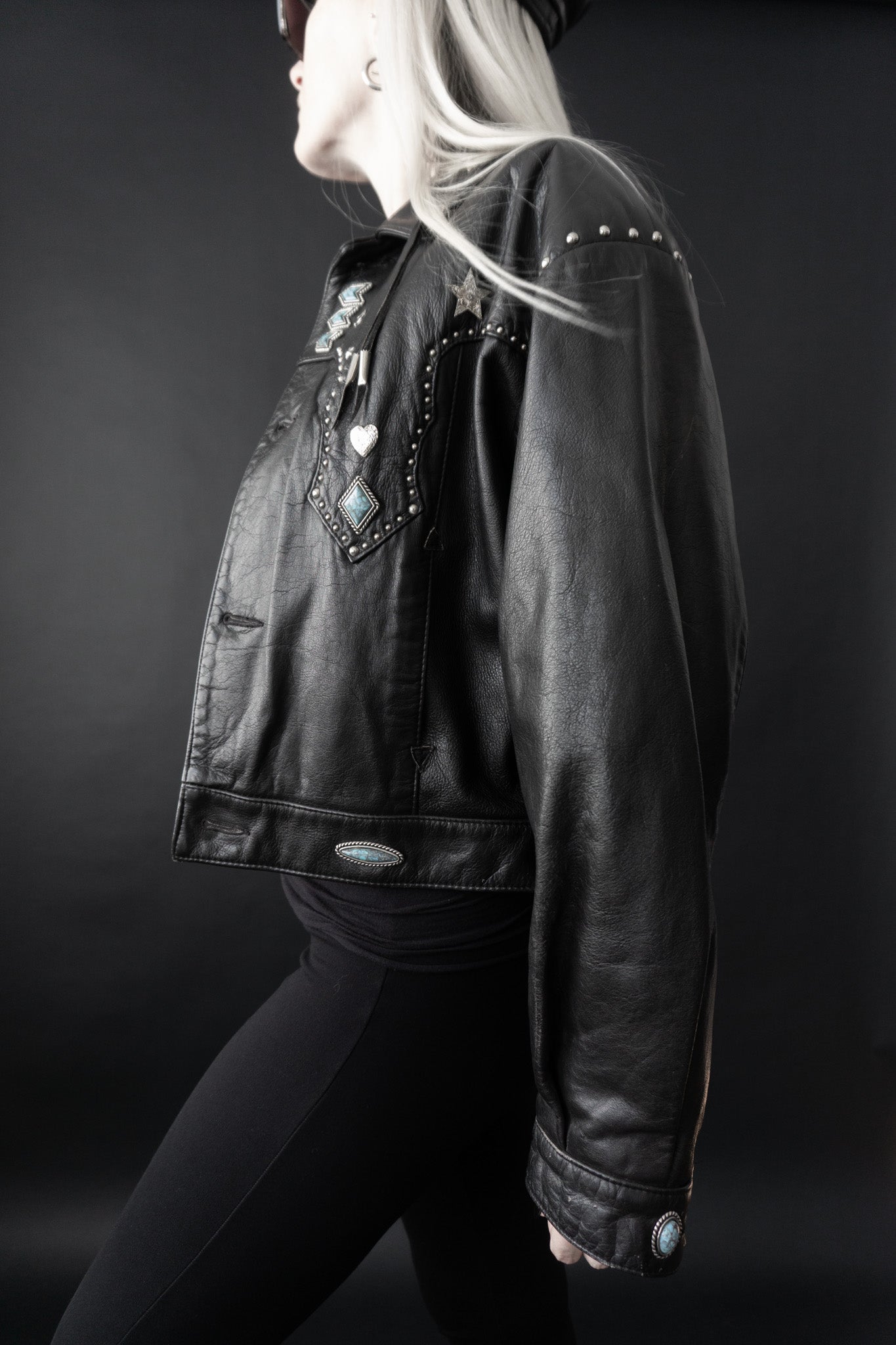 Leather jacket, rivets, M–L